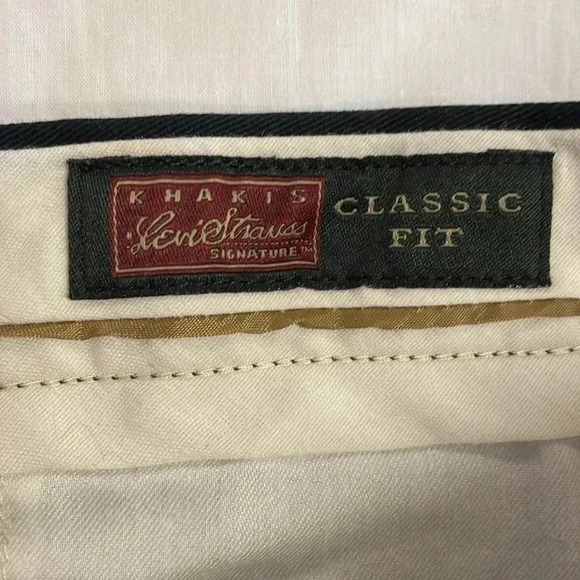 Levi’s Khakis  Classic Fit Black Pants Size 36 - Picture 9 of 9